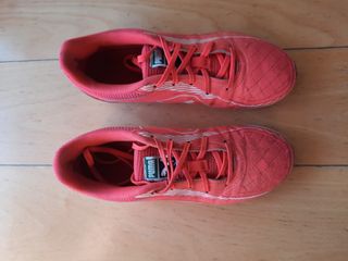 Botas fútbol sala puma T.37
