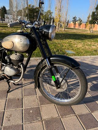 Lube 125 E “Export” 1959 – Documentada y Completa