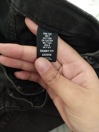 pantalón vaquero de niño