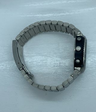 Reloj GUESS STEEL 200 M/ 660FT TACHYMETER