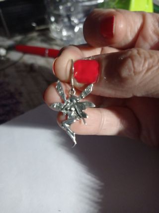 Juego de colgante y pendientes de plata de hadas