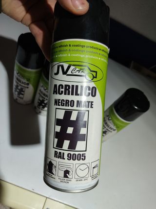 Esmalte acrílico negro.  JV car