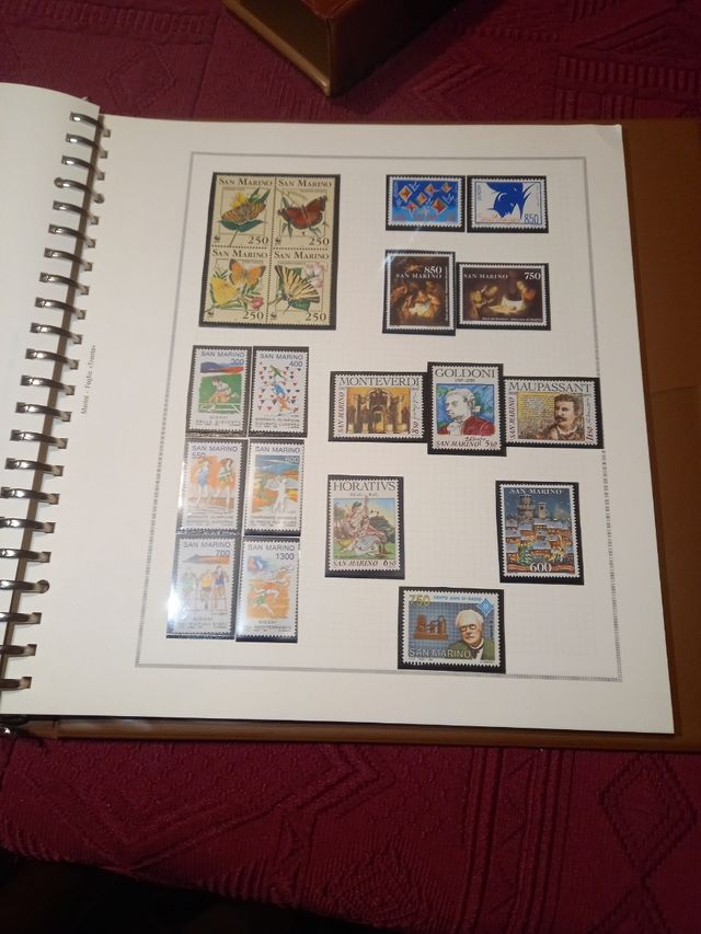 collezione francobolli San marino