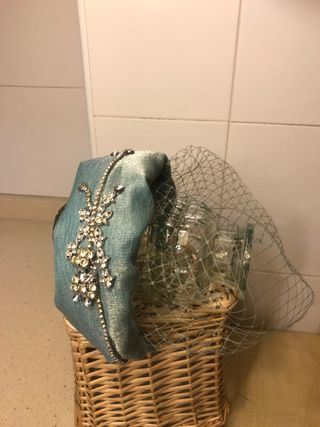DIADEMA JOYA CON VELITO HANDMADE
¡¡SUPEROFERTA!!