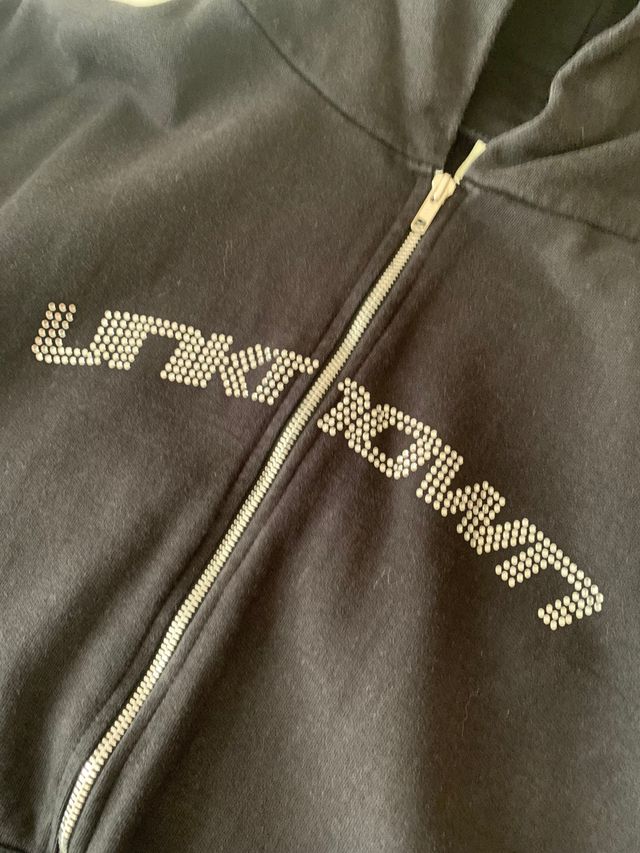 Sudadera Unknown London