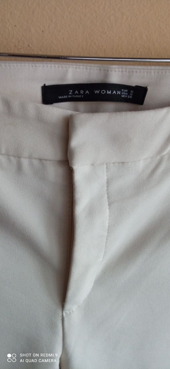 pantalón algodon doble. Zara