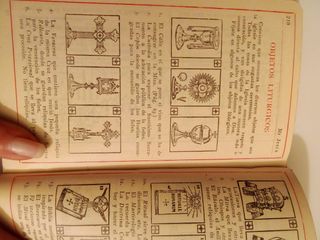 Antiguo libro religioso - 1943