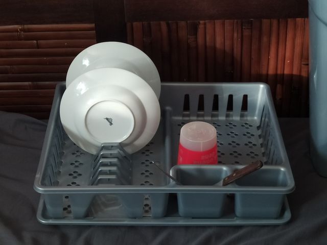 PAPELERA Y ESCURREPLATOS DE PLÁSTICO!