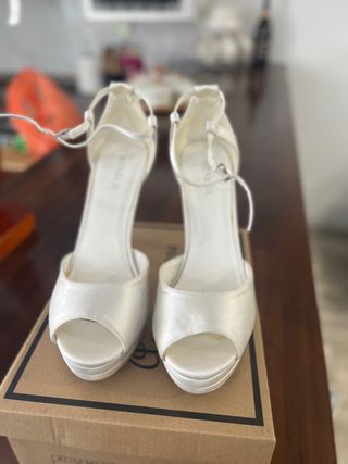 Zapato de novia 