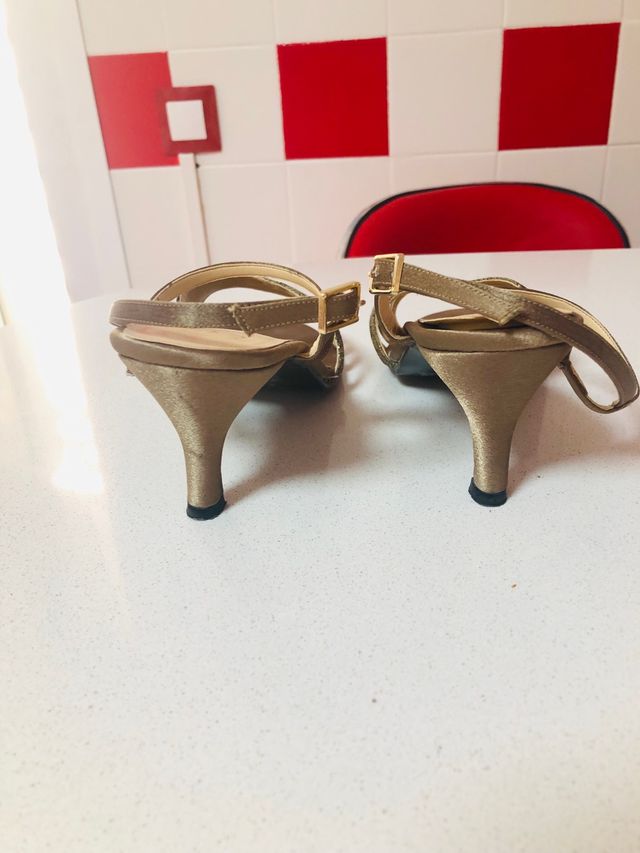 Zapatos a 5€