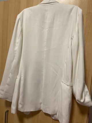 Blazers blanca Bershka