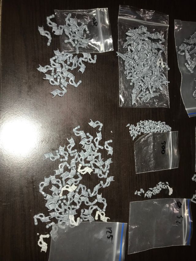 Warhammer bits tiranidos gantes 