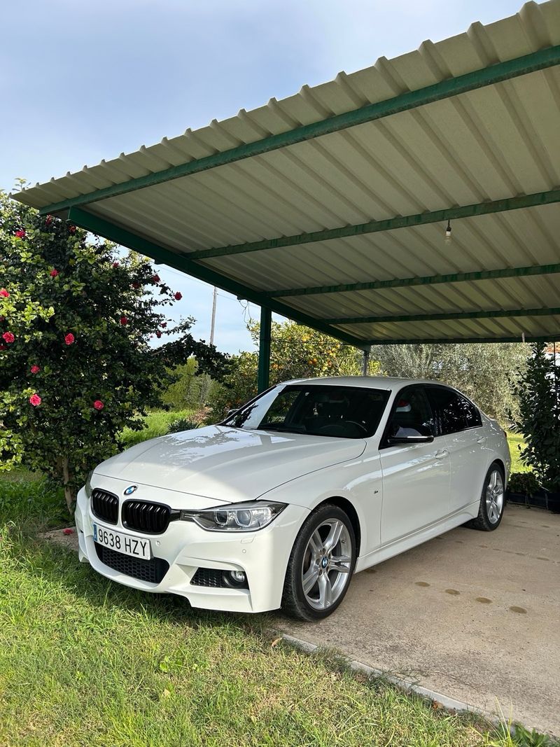BMW Serie 3 2014 - foto 1