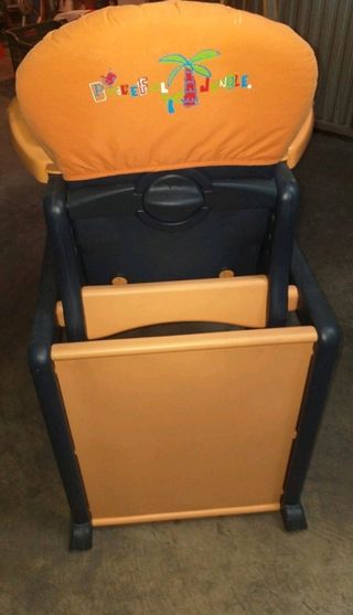 trona y tacatá a juego las dos cosas por 50€