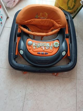 trona y tacatá a juego las dos cosas por 50€