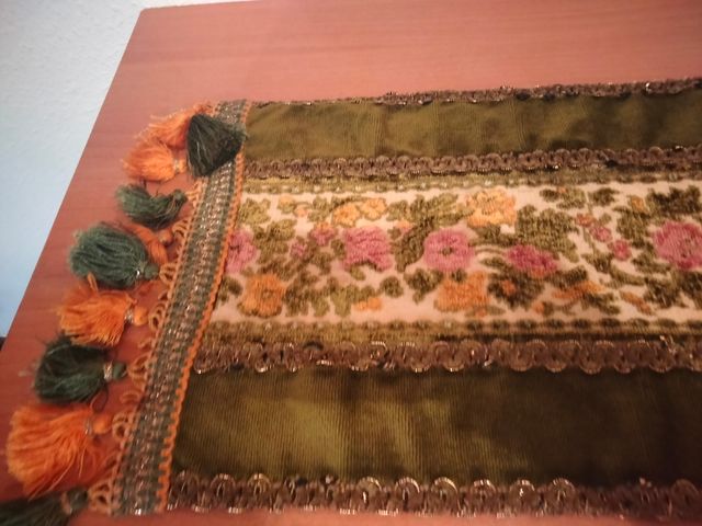 Tapete antiguo terciopelo