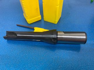 Broca refrigerada 20-21 mm