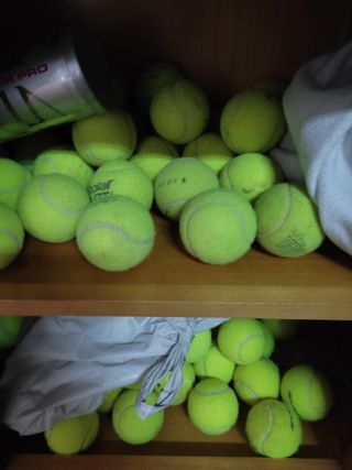80 pelotas de pádel