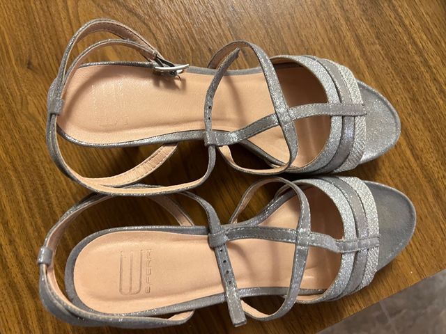 Sandalias fiestas plateadas