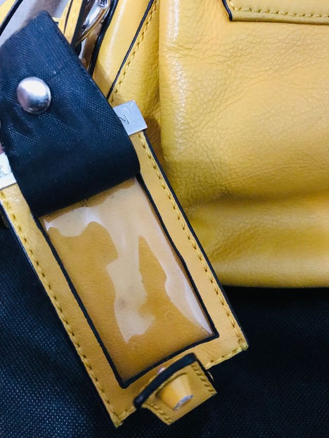 Bolso Karen Millen amarillo