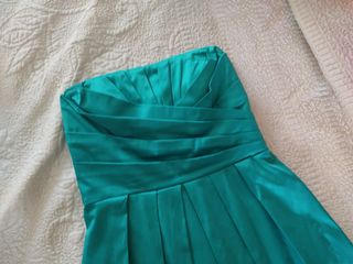 Vestido de fiesta y torerilla