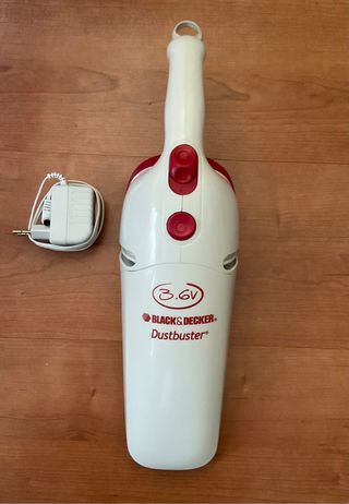 Aspirador BLACK&DECKER DustBuster