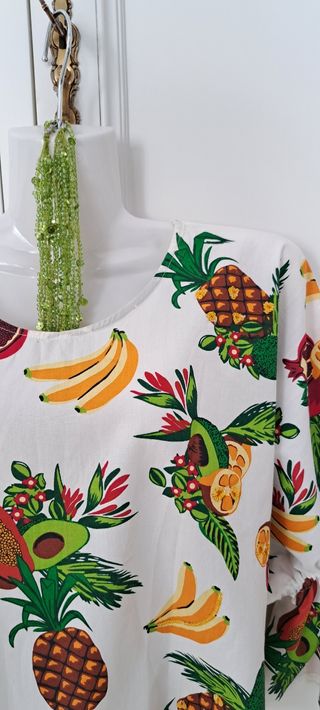 🍋 Alegre top corto con mangas rizadas talla M