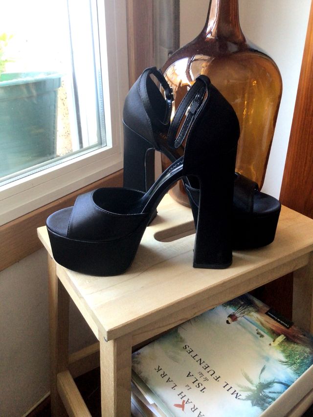 Tacones/Sandalias Negras