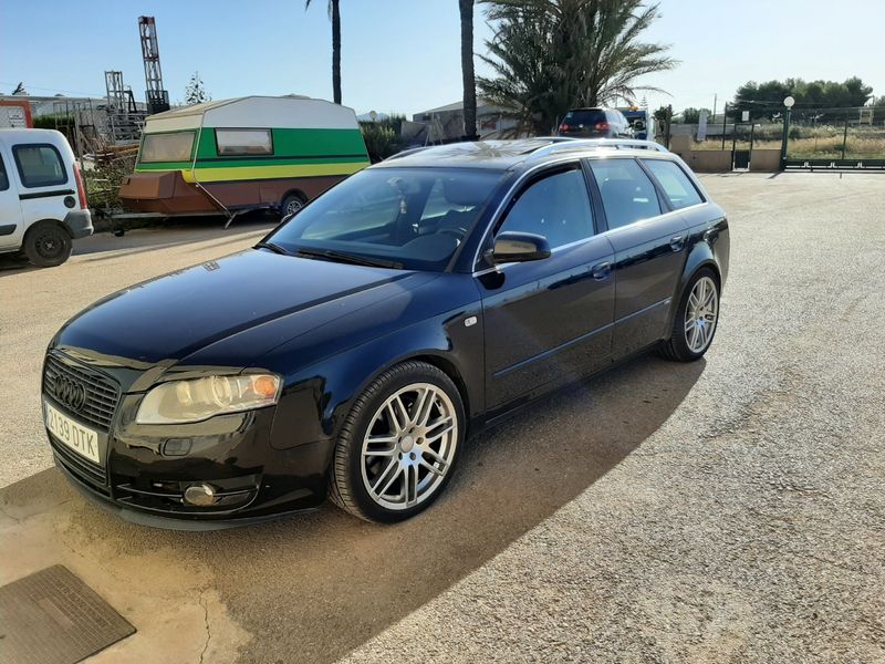 Audi A4 2005 - foto 1