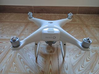 Dron DJI PHANTOM 4 PRO V2