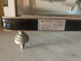 Antigua balanza Cobos farmacia