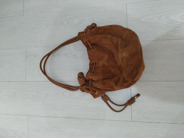 Bolso de ante