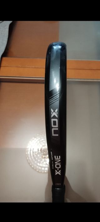 pala de pádel Nox-one.