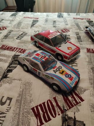 Vehiculos de metal juguete antiguos