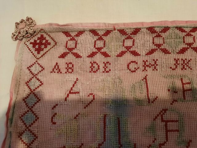 ABECEDARIO BORDADO PUNTO DE CRUZ.ANTIGUO 1901.