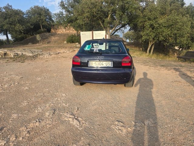 Audi A3 1998 DESPIEZE 110cv ahf siniestrado