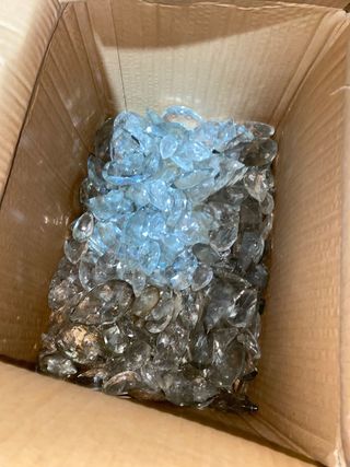 Repuestos de prismas de Cristal muy antiguos