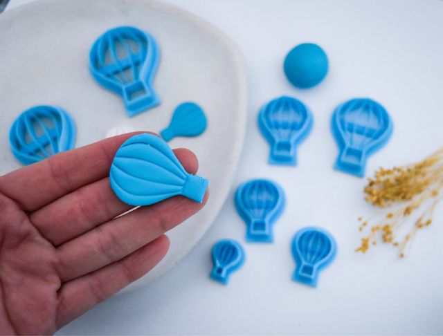 Cortador de Globo Aerostático para Arcilla.