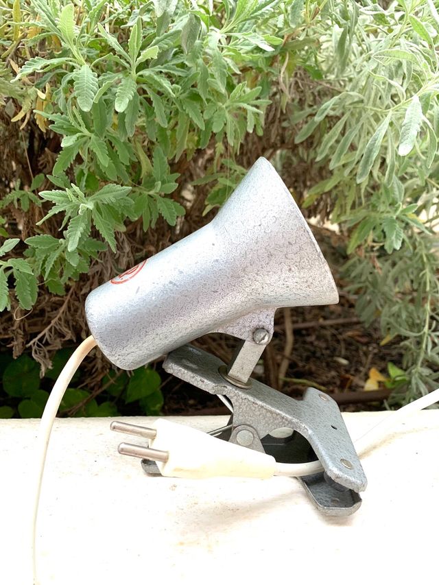 LAMPADINA A MORSETTO INDUSTRIALE I.E.P