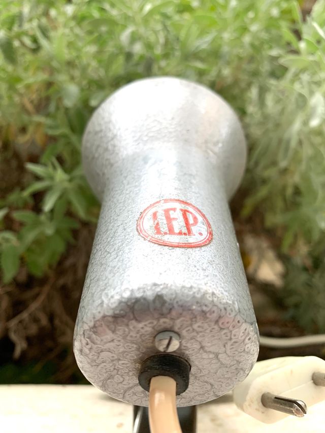 LAMPADINA A MORSETTO INDUSTRIALE I.E.P