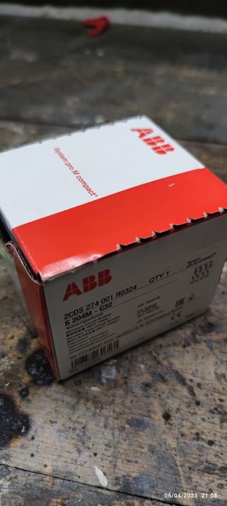 Interruttore con differenziale ABB S204 M C32