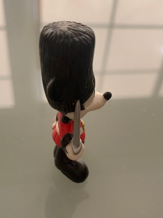 Mickey Mouse guardia real londinense