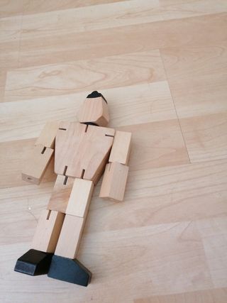 juguete de madera de Spider-Man