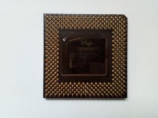 Procesador Intel Pentium Celeron antiguo