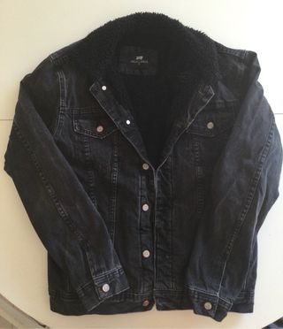 Cazadora tejana con borreguillo, negra