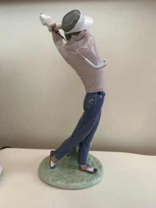 Figura Lladro jugador de golf