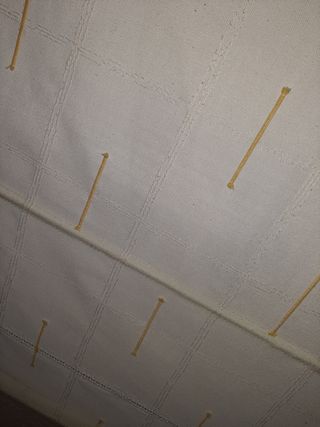 estor ( tiene también el faldón)