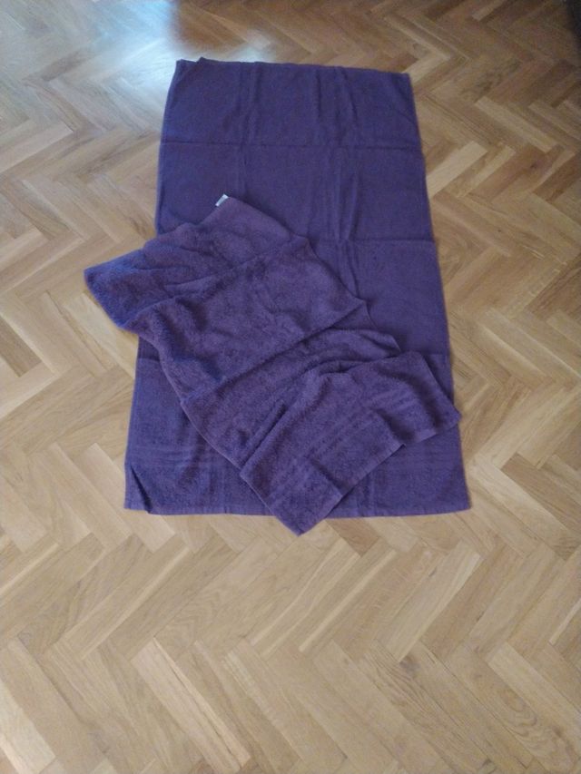 ofertas de toallas 1 juego 8€ 2 juegos 12€