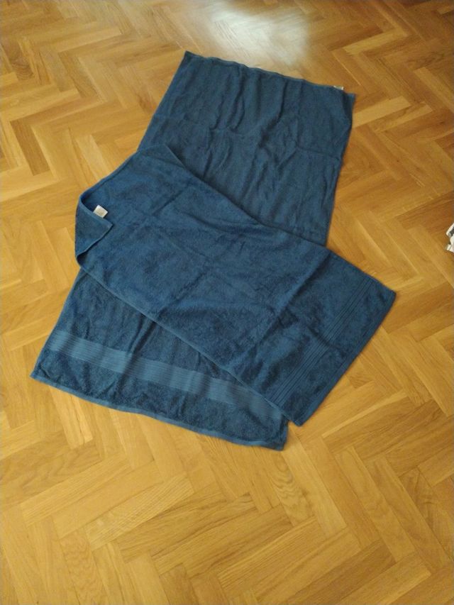 ofertas de toallas 1 juego 8€ 2 juegos 12€