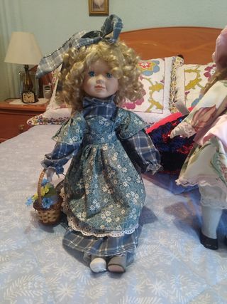 Muñecas de porcelana